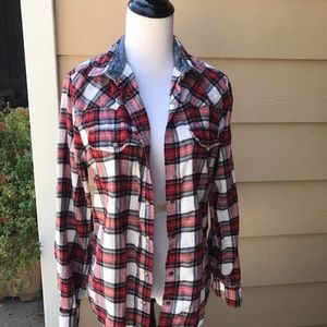 JACHS girlfriend red, white, and grey flannel